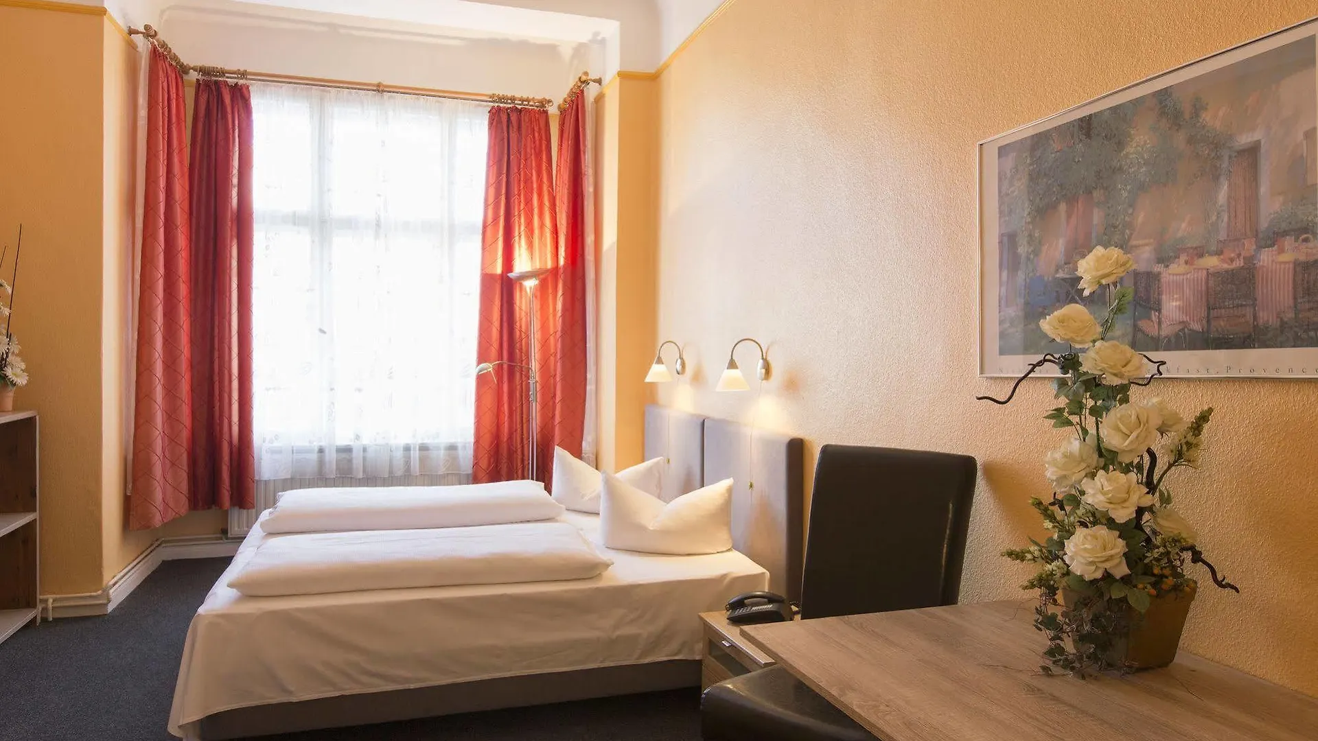 Hotel Am Hermannplatz Berlin 2*,